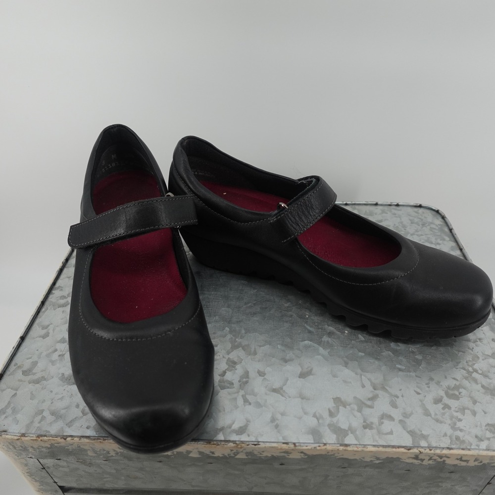 Munro American Black Leather Mary Jane Wedge Shoes Comfort Strap Womens 8 M